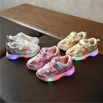 

Kids LED WIth Light Casual Sneakers Boys Girls Footwear Sweet Comfortable Flash Child Running Shoes Kids Sport Shoes