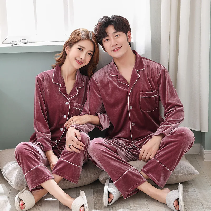

2019 Autumn and Winter Couple Pajamas Autumn Two-piece Home Service Woman Winter Men's Long-sleeved Gold Velvet