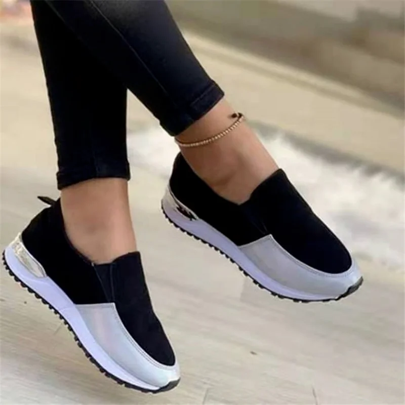 2021 Autumn Sneakers Women Platform Vulcanized Shoes Ladies Solid Color Slip-On Sneakers Female Casual Sport Shoes Plus Size 43 