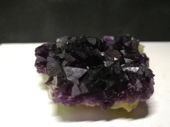 

52.9gNatural purple fluorite mineral specimen, quartz crystal, furniture ornament