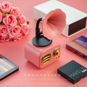 

Retro Bluetooth Speaker Portable Mini Wireless Gramophone Speaker with TF Slot Portable KQS8