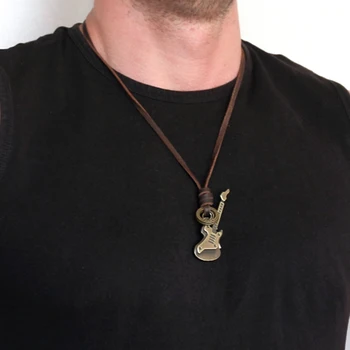 collier cuir pendentif guitare