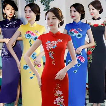

Chinese traditional Embroidery long cheongsam Slim improve the show cheongsam retro improved daily performance cheongsam Dress