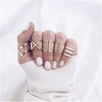 

Gold Geometric Finger Knuckle Ring For Women Ladies Wedding Engagement Band Accessories