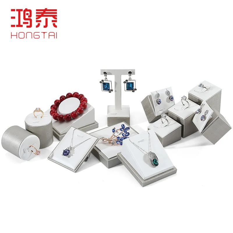 

Silver Weaving Leather Jewelry Jade Emerald Display Props Showcase Creative Decoration Ring Pendant Jewelry Rack