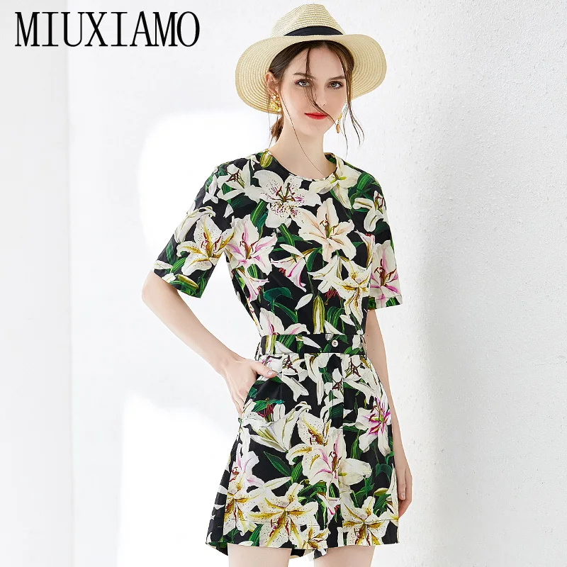 

MIXIMAO 2019 Fall 2 Piece Set Women O-Neck Half Sleeve Top + Pants Lily Flower Print Suit Women Pants Suits Elegant Woman