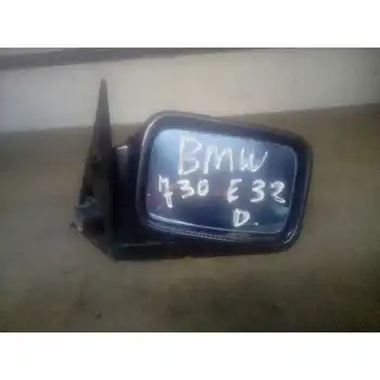 

211746 Right rearview Bmw Series 7 (e32) *