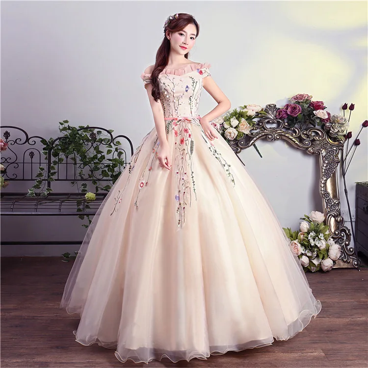 

New Arrival Vestidos de Quinceanera Ball Gown V Neck Lace Beaded Open Back Sweet 16 Girls Quinceanera Dresses 2019