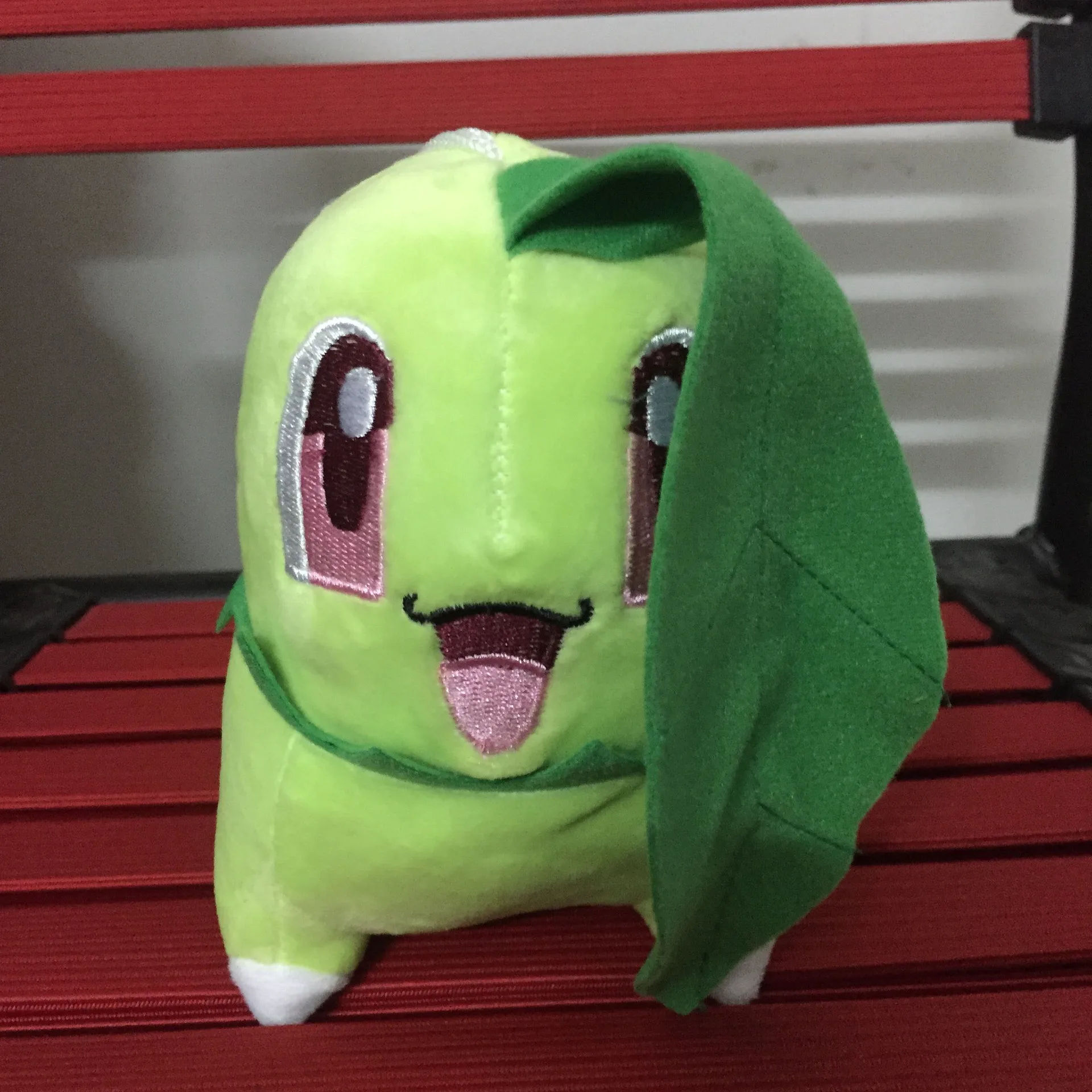 7 дюймов плюшевая Chikorita с присоской милая мягкая Высококачественная положительная энергетическая кукла рождественский подарок на день рождения для детей