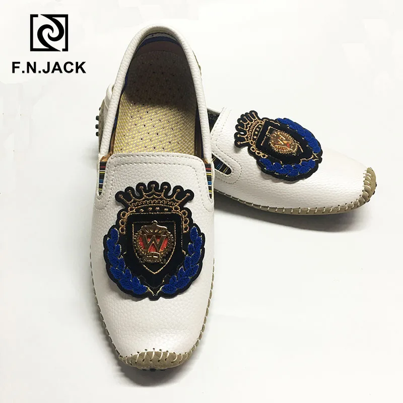 F.N.JACK Supersize Men's Loafers England Mocassin homme Casual Crown  Accessories men Casual Natural Leather Loafers High Quality|Men's Casual  Shoes| - AliExpress