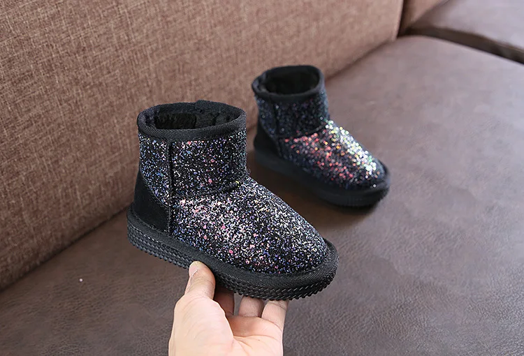 Теплые детские зимние ботинки для детей, новая зимняя детская обувь принцессы для малышей милые Нескользящие ботинки на плоской подошве с круглым носком для маленьких девочек