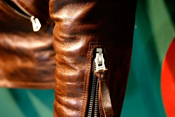 O1CN01lPI32527k1MjWHzPd_!!329797834