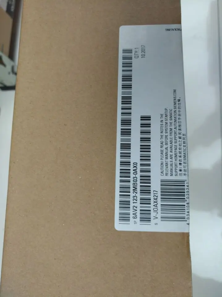 

Compact Panel KTP1200 PN Interface Button + Touch 6AV2123-2MB03-0AX0