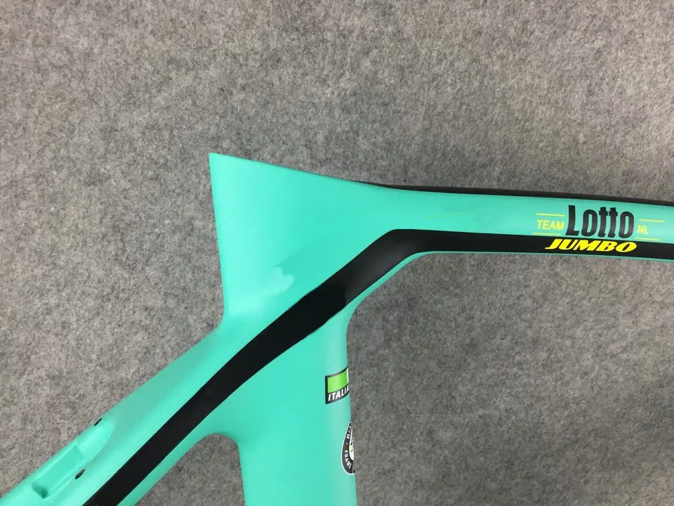 Cheap 2019 XR4 UD Glossy full carbon Road Bike Frame BB386 DI2 and Mechanical both 0