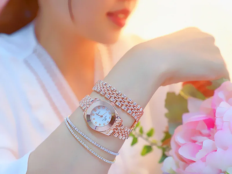 11090017964_381868954