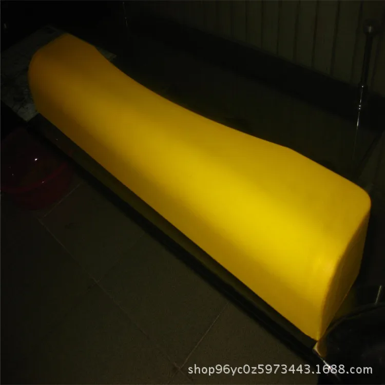 

Warning Anticollision Article Yellow And Black PU Polyurethane Foaming Parking Lot Anticollision Article L-Shape D-Shaped Groove