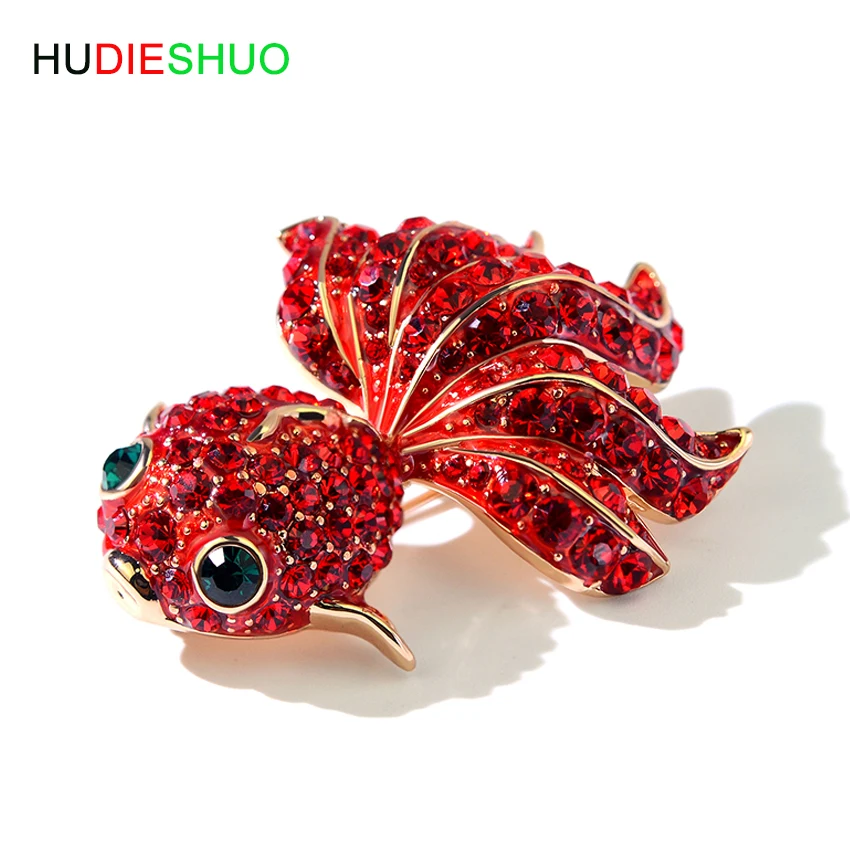 Красная брошь HUDIESHUO для женщин прекрасные и Милые Броши с золотыми рыбками