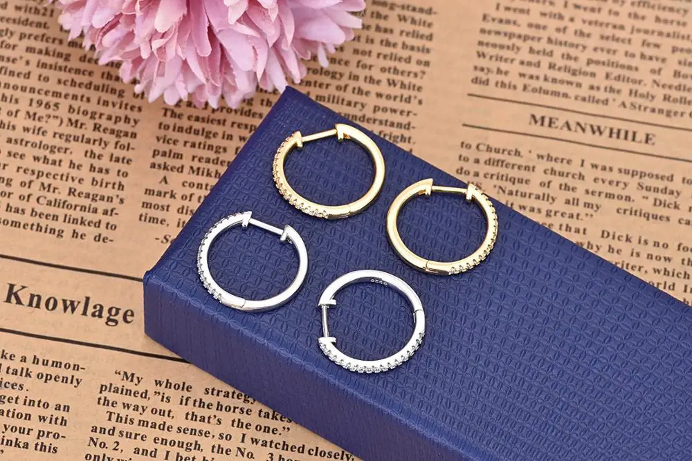 Серьги из серебра 925 пробы, уникальный дизайн, круглые стразы, простой темперамент, ювелирные изделия для женщин