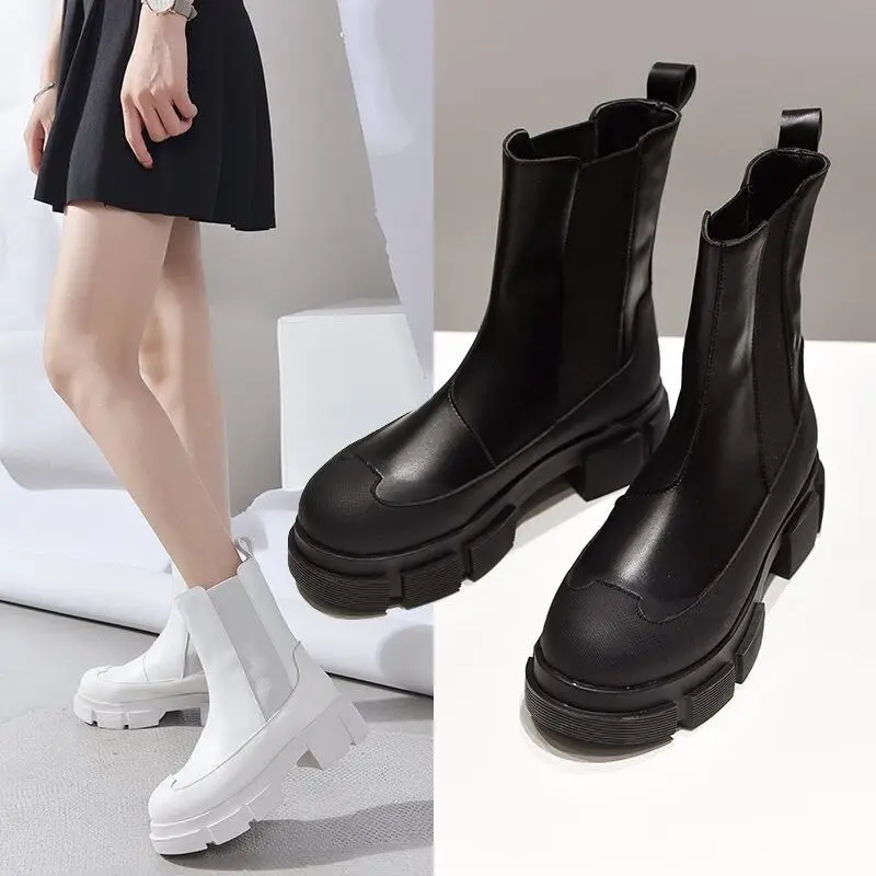 

Explosive Martin boots women's 2020 autumn and winter new mid-tube boots set thick heel casual thick-soled knight boots