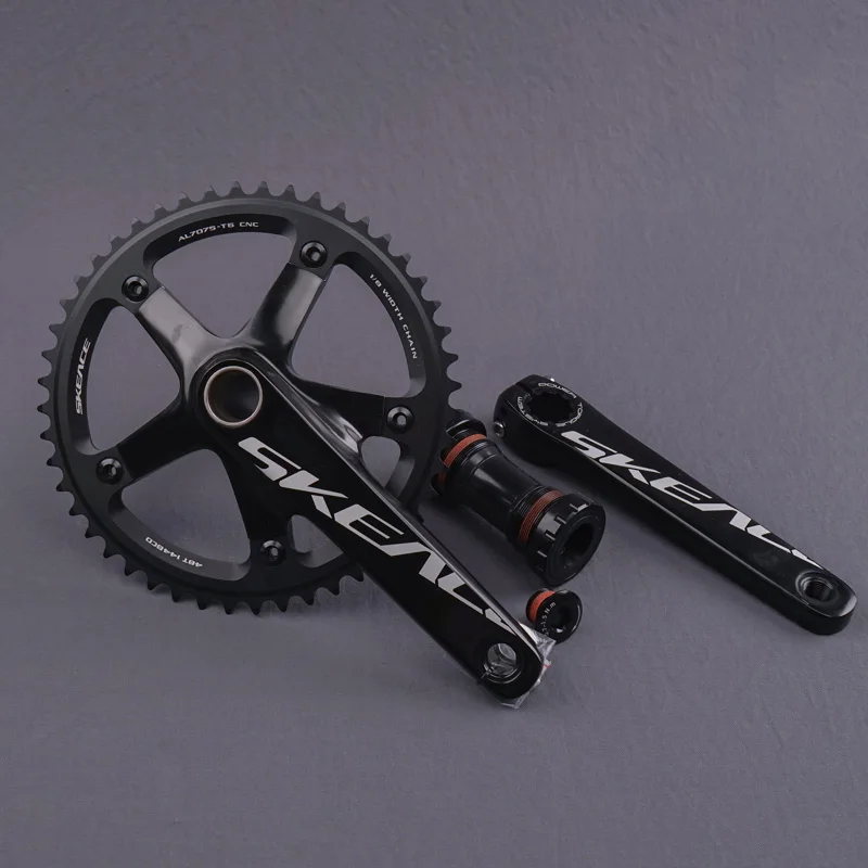 シングルスピード自転車 ブラック⚠️ フレーム、クランクくの販売です。 シングルスピード自転車 ブラック⚠️ フレーム、クランクくの