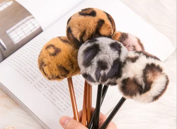 

Wholesale Ballpoint Pen 100pcs/Lot 0.5mm Creative Wool Ball Shaped Ball Pen Office Stationery Writing Supplies BP102