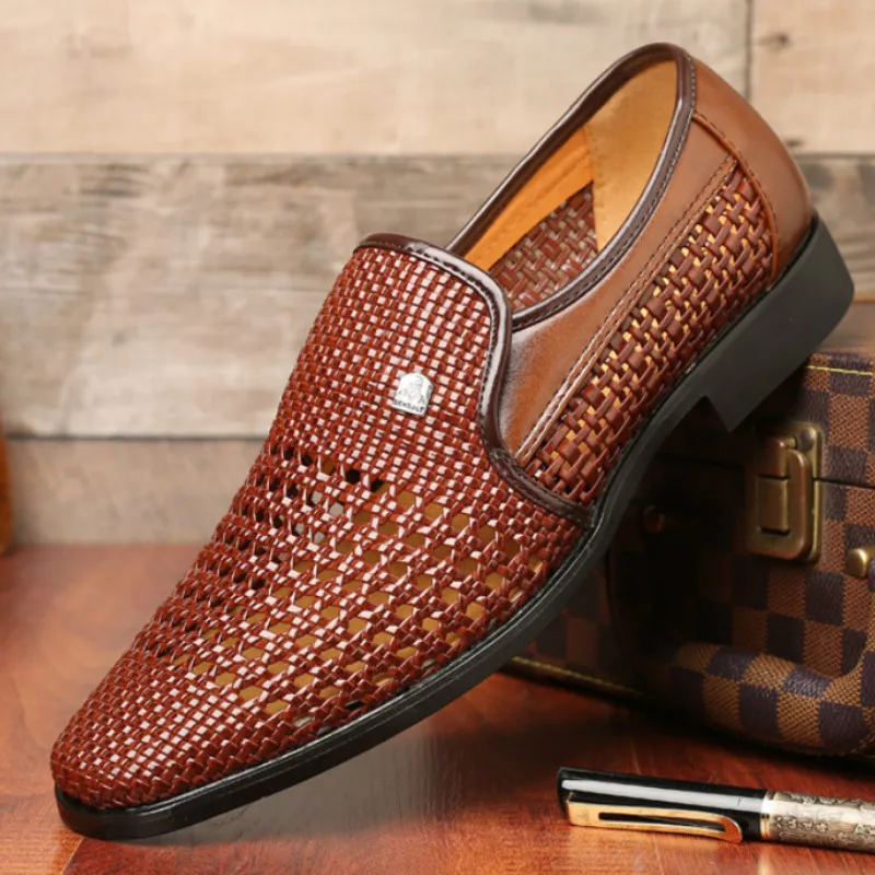 

QWEDF New Summer Men's Casual men's shoes Soft Bottom Slip-on Shoes Hole Shoes Middle-aged Hollow Weave Dad Shoes D8-36