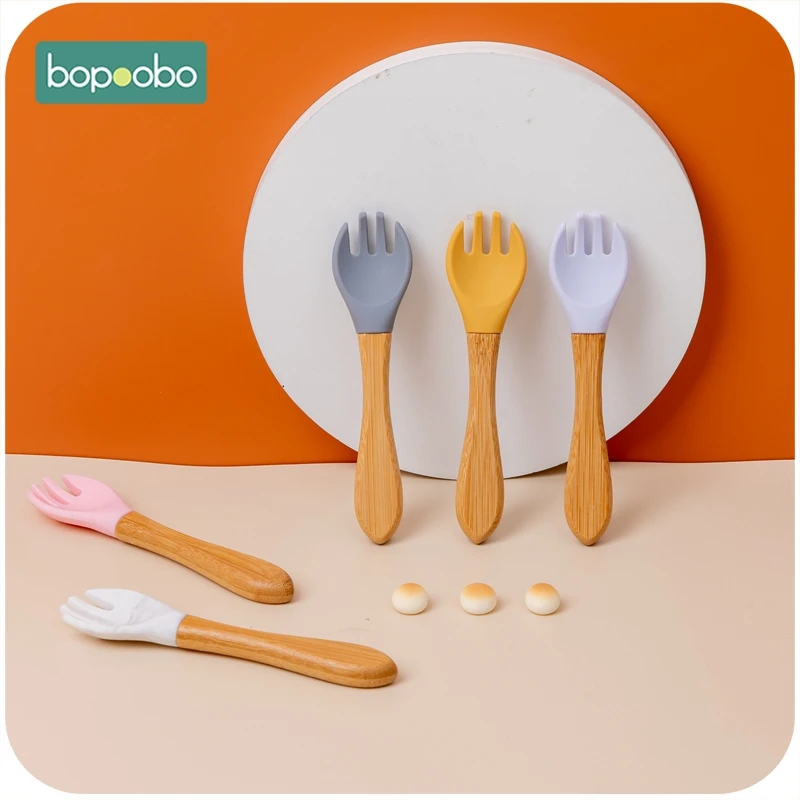 1/2pc BPA Free Baby Silicone Spoon Baby Feeding Supplies Silicone Fork Food Grade Newborn Accessories Teething silicone feeding spoon,silicone cutlery set,learning spoons,baby cutlery