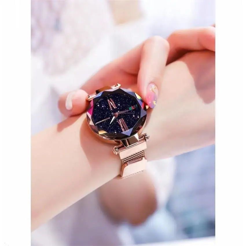 

Star Women's Trend Waterproof Celebrity Style Shaking Voice Network New Style Red 2018 New Style Korean-style WOMEN'S Watch Stud