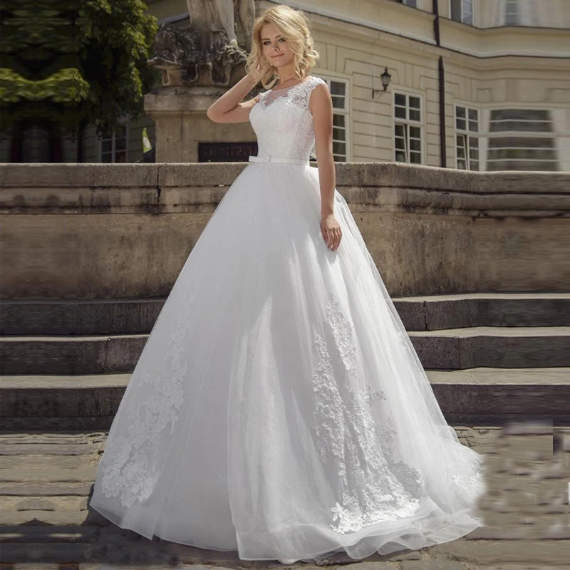 Fascinating Tulle Scoop Neckline Lace Applique Wedding Dresses with Bow Belt Custom Dress Ball Gown | Свадьбы и торжества