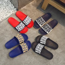 Мужские шлепанцы; коллекция года; Летняя мужская обувь; Повседневные Дышащие пляжные сандалии; шлепанцы на танкетке; Цвет черный, белый; Вьетнамки; мужские шлепанцы на плоской подошве