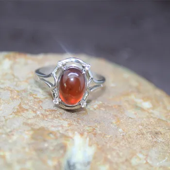 

Wholesale New Fashion Euro-American Jewelry Special Classic Garnet 925 silver inlay Ring for Women Luxury namour Charm Gift