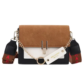 

Personality hit color messenger handbag