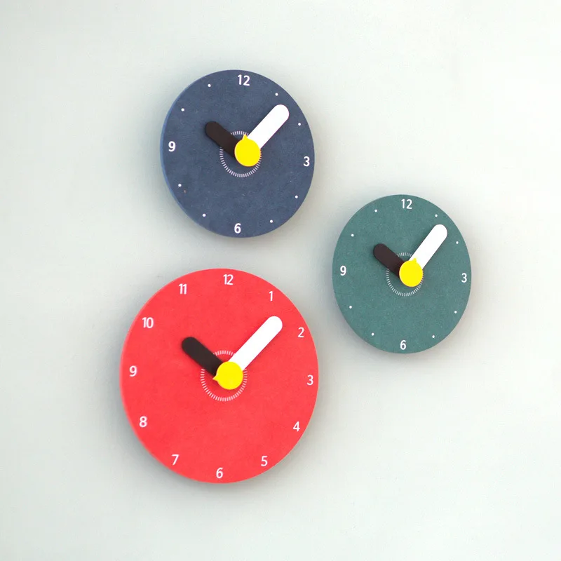 

Silent Small Wall Clock Modern Cartoon Children's Bedroom Wall Clock Personality Cute Stylish Modern Design Wall Clocks 6W428