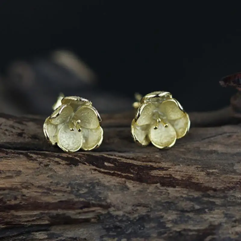 

INATURE 925 Sterling Silver Trendy 3D Flower Stud Earrings For Women Fashion Jewelry