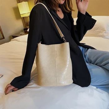

Bucket Bag Female Bag 2020 New Stone Pattern Printing Simple Shoulder Bag Temperament Wild Shoulder Diagonal Tide Bag Girl Black