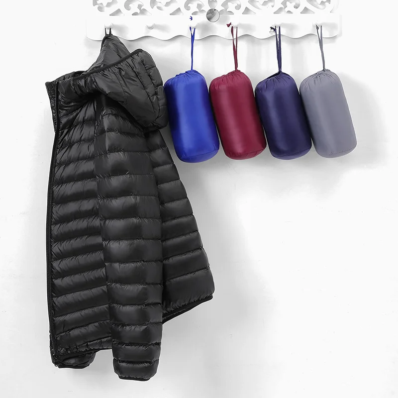 Men's Puffer Jacket Autumn Winter Light Packable Down Jacket Men Fashion Hooded White Duck Down Coat