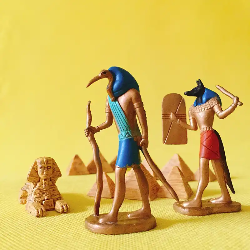 Venda 1 1 peças egito luna/pirâmide/casa de boneca/miniaturas/bonito/jardim de fadas gnome/musgo terrário decoração/mesa decoração/estatueta/estátua