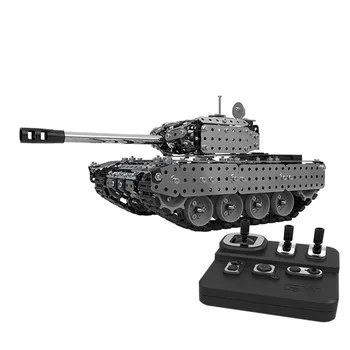 

952PCS 2.4G RC Military Tank DIY Assembly set Stainless Steel Remote Control Model Toy Built-in 3.7V 300MAh lithium battery toy