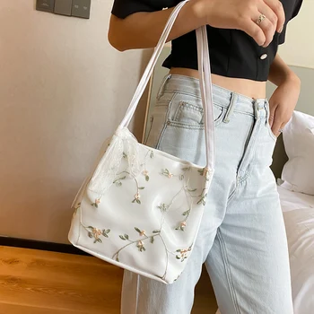 

Youth Ladies Simple Versatile Bag Lace Flower Totes Shoulder Bag Women Elegant PU Leather Beach Holiday Handbags