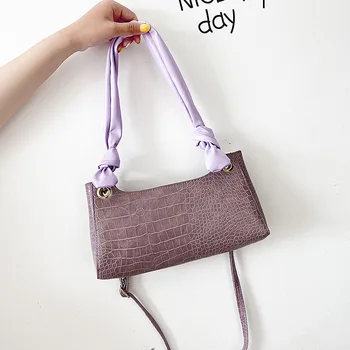

Retro Crocodile Pattern INS Baguette Armpit Shoulder Bag Bag Women's 2020 Spring and Summer New Style Cool Handbag