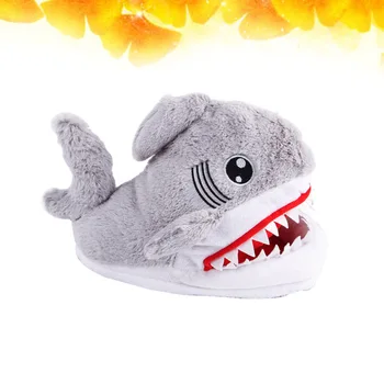 

1pc Pet Bed Durable Winter Cute Plush Warm Shark Shape Small Animal Hamster Guinea Pig Sleeping Bed House Cushion