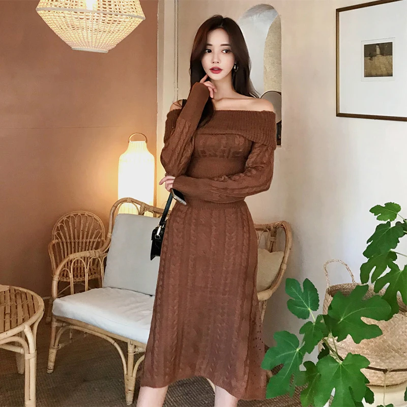

2019 Korean version of autumn and winter temperament word shoulder slim long section knit dress