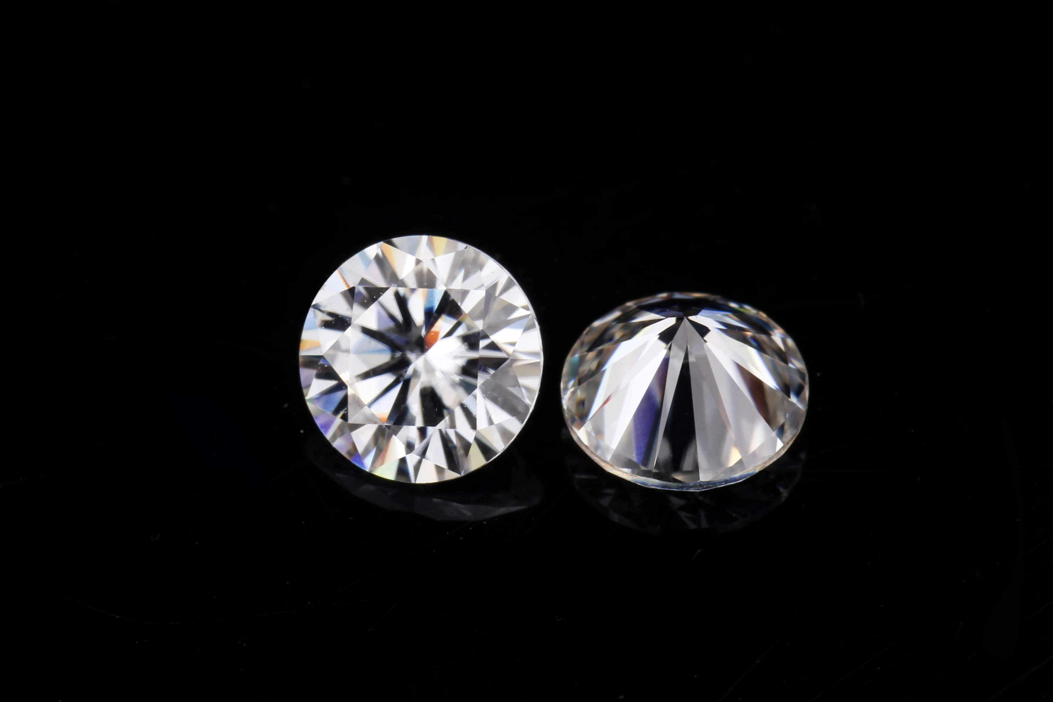 

Moissanite Diamond 0.3ct 4mm EF Color Round Brilliant Cut Loose Gemstone for Excellent Jewelry making