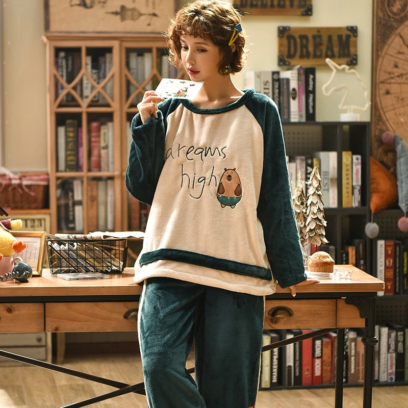 

Flannel fabric Winter Ma'am Warm Cotton Pajamas sets Coral Thickening Cartoon Woman Pullover Suit Ma'am Home Furnishing Serve
