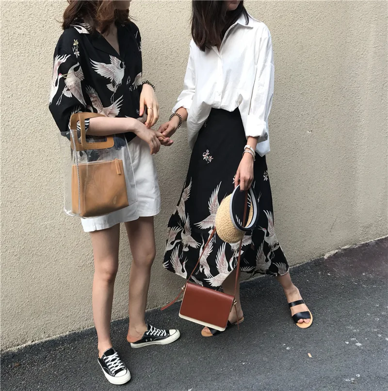 

Spring Retro Crane Printed V-neck Shirt + Slit Skirt Best Friend-