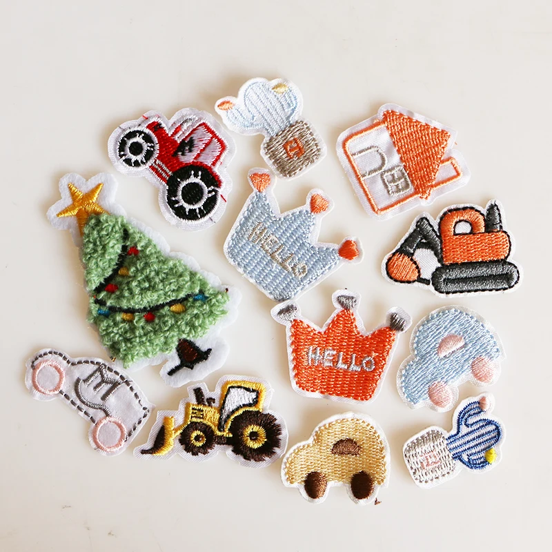 

Cartoon Decorative Christmas tree,car icon Embroidered Applique Patches For DIY Iron on Badges Stickers on backpack,the clothes