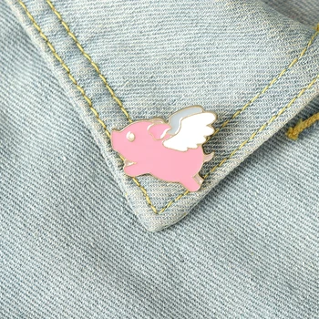 Skrzydła świnia emalia Pin Cute Cartoon mały różowy latająca świnia biżuteria dla zwierząt broszki dla przyjaciół torba dla dzieci koszula plakietka na klapę tanie i dobre opinie CN (pochodzenie) STAINLESS STEEL PJ236 moda Unisex Metal glitter pin