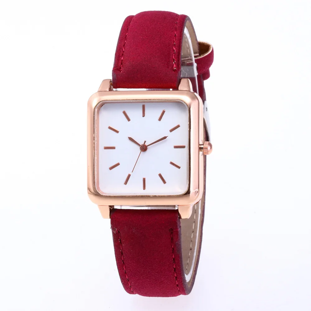 

Wish Douyin Celebrity Style Couples Watch Online Celebrity Wechat Business to Fight a Lot of Activity Drainage Hot Selling Small