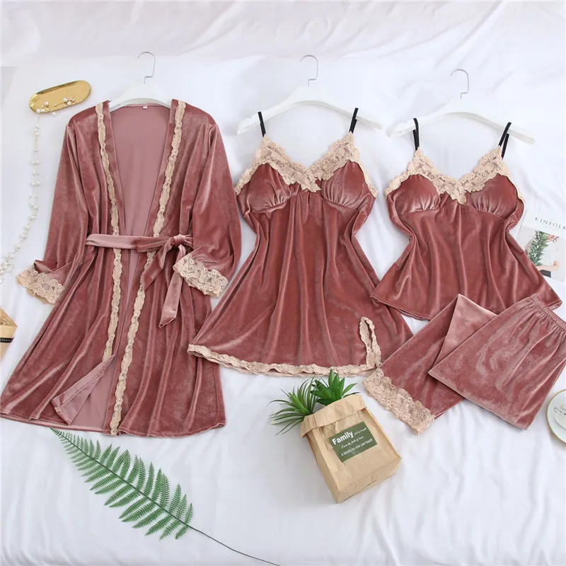 

4 PCS Women Velvet Pajamas Warm Winter Pajamas Sets Sleepwear Soft Pleuche Nightwear For Pajama Party Women Sexy Lace Robe