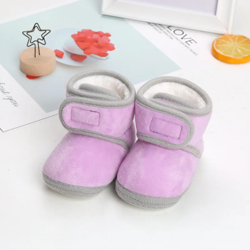 purple Новинка; зимняя детская обувь; обувь для первых шагов; Нескользящие Детские ботинки для мальчиков; обувь для новорожденных девочек; теплые плюшевые кроссовки с мягкой подошвой для младенцев - Цвет: purple